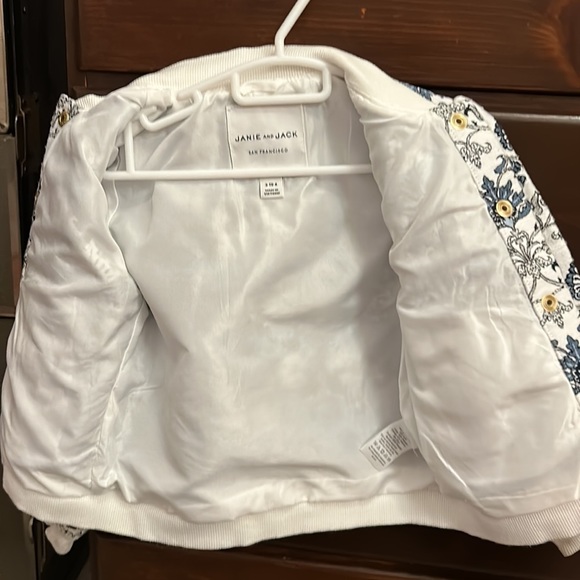 3-4T blue damask bomber. Janie and Jack - Picture 9 of 9